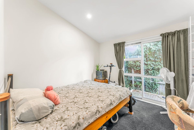 Christchurch - 9 Bedroom - 12% Yield - photo 9