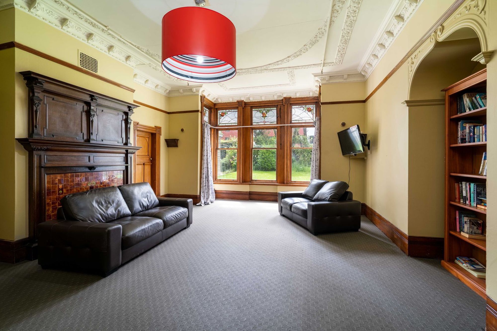 Dunedin lounge fireplace