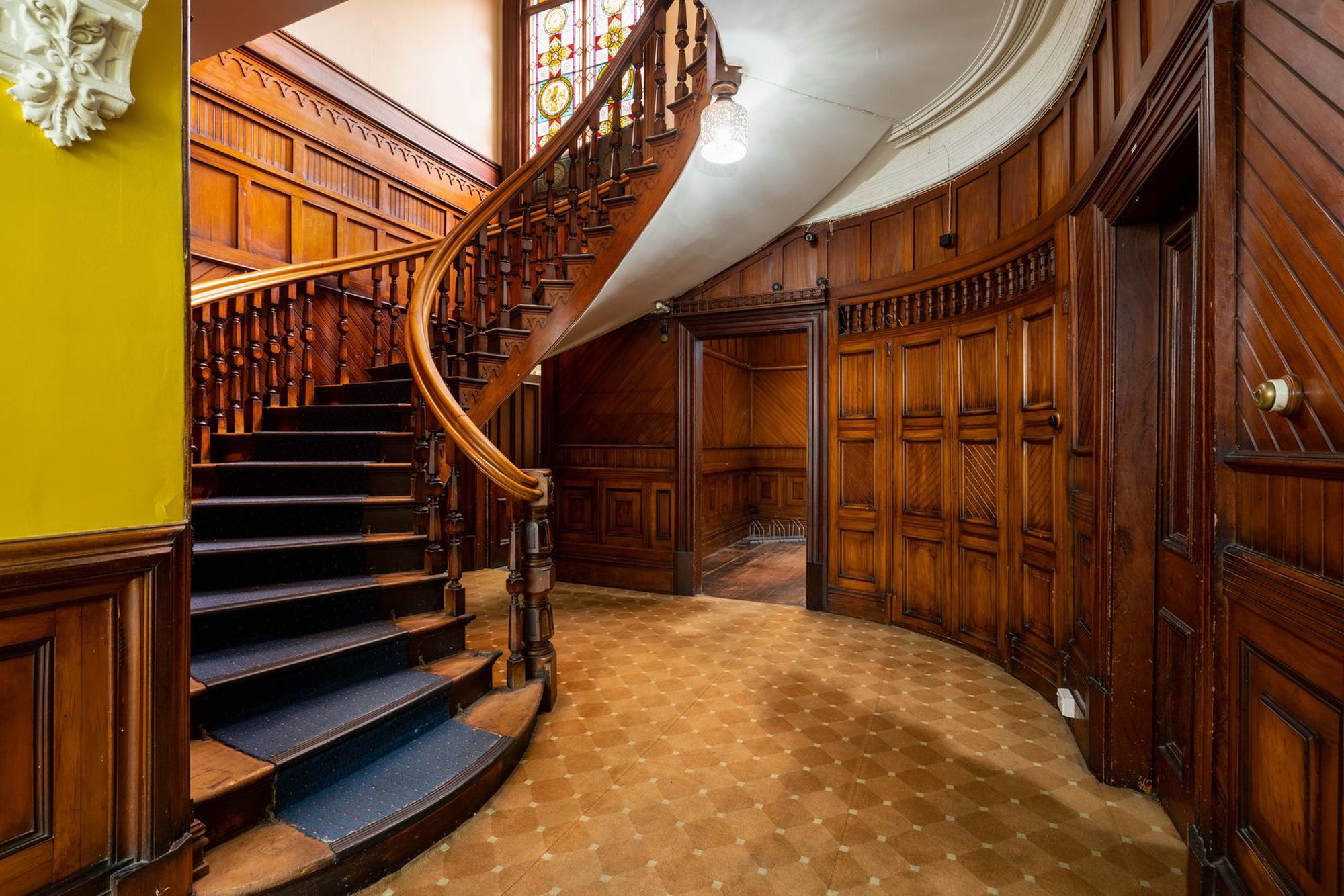Dunedin grand staircase