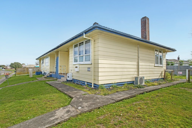 Gisborne 3 x 1 bedroom units