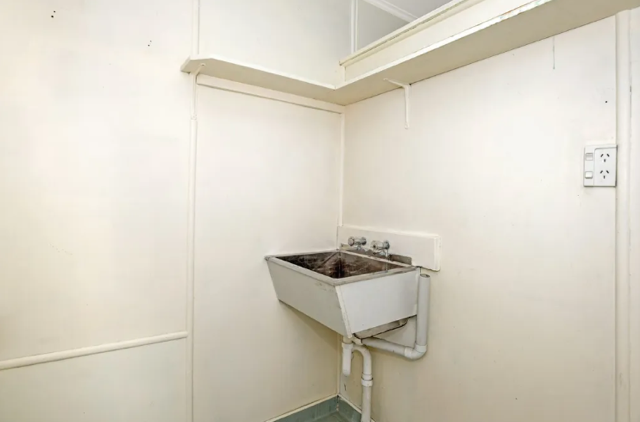 Gisborne 3 x 1 bedroom units - photo 19