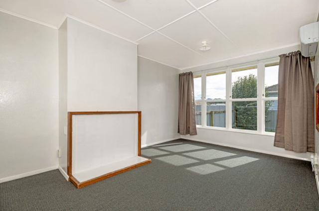 Gisborne 3 x 1 bedroom units - photo 2