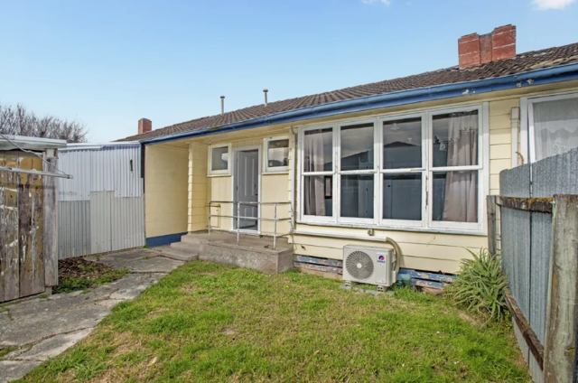 Gisborne 3 x 1 bedroom units - photo 4