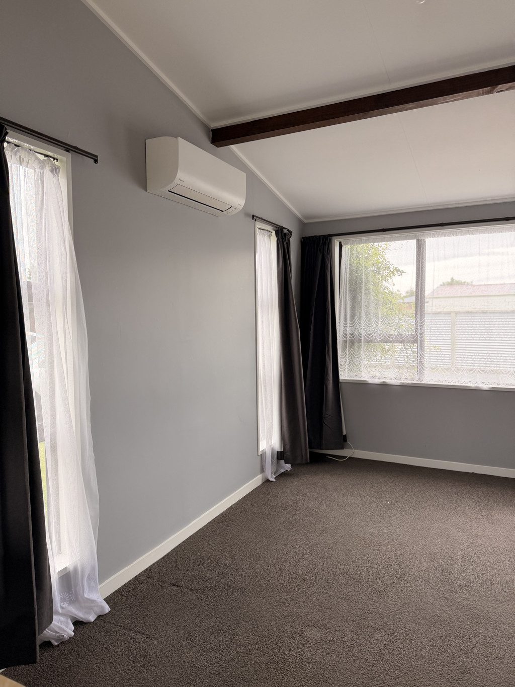 Southland unit bedroom with heat pump