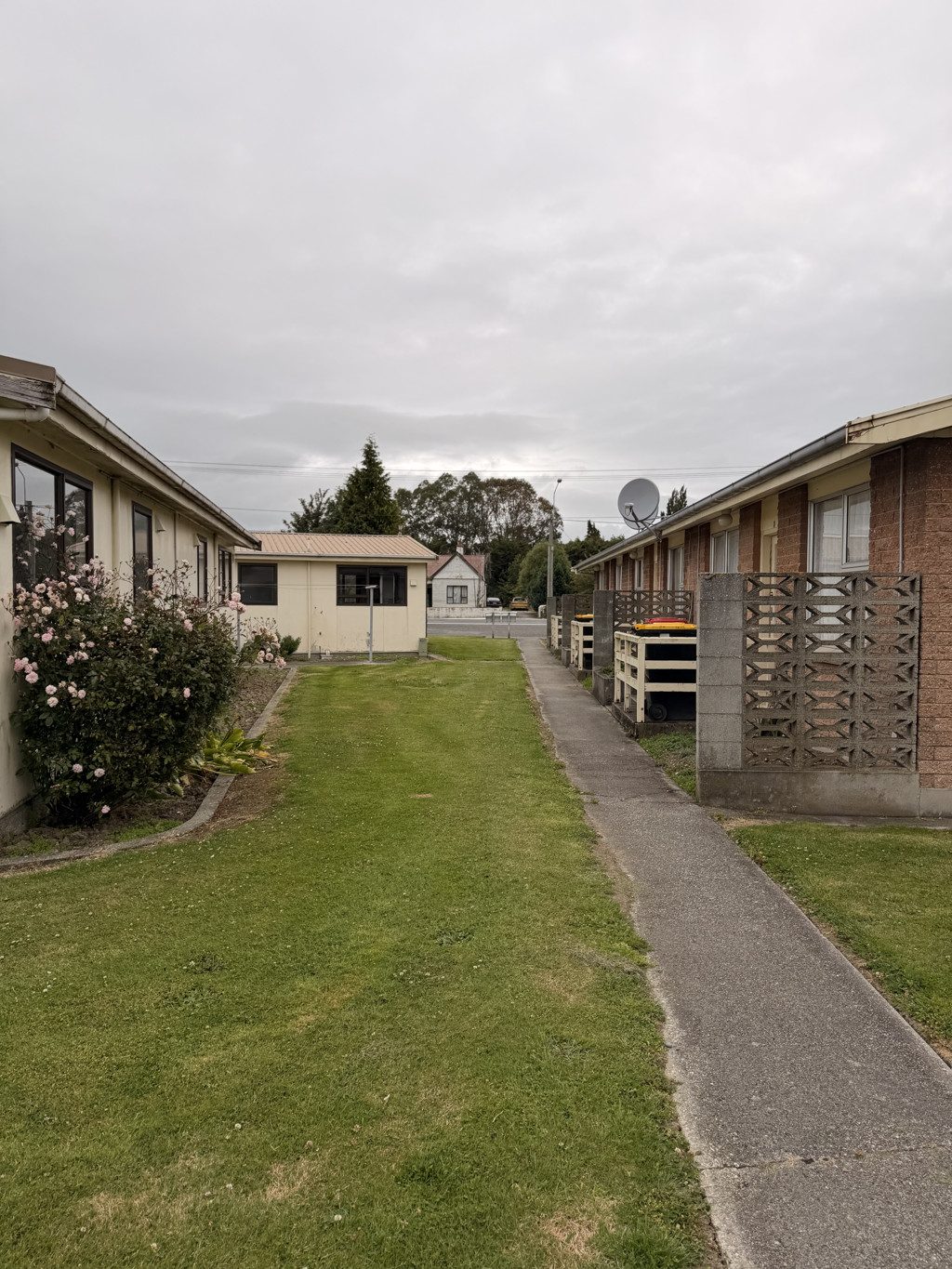 Southland units between buildings