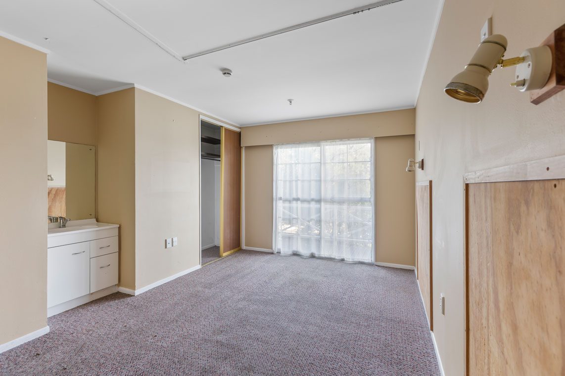 New Plymouth 19 bedroom - photo 26