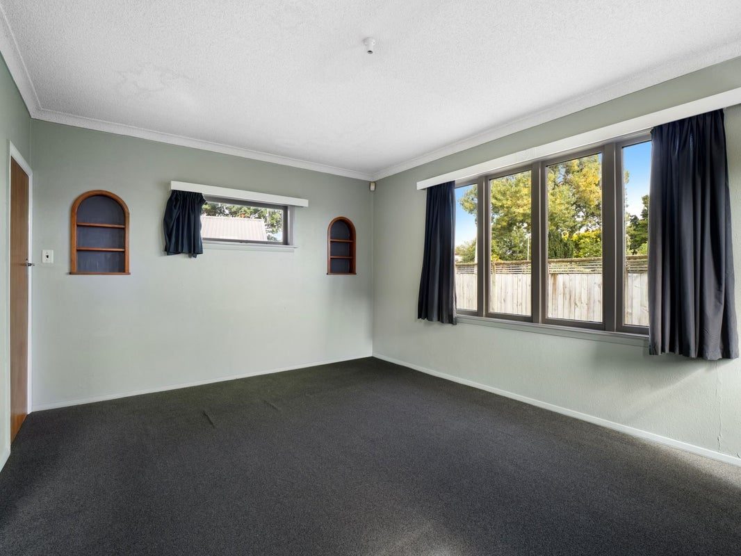 Palmerston North 3 bedroom - photo 6