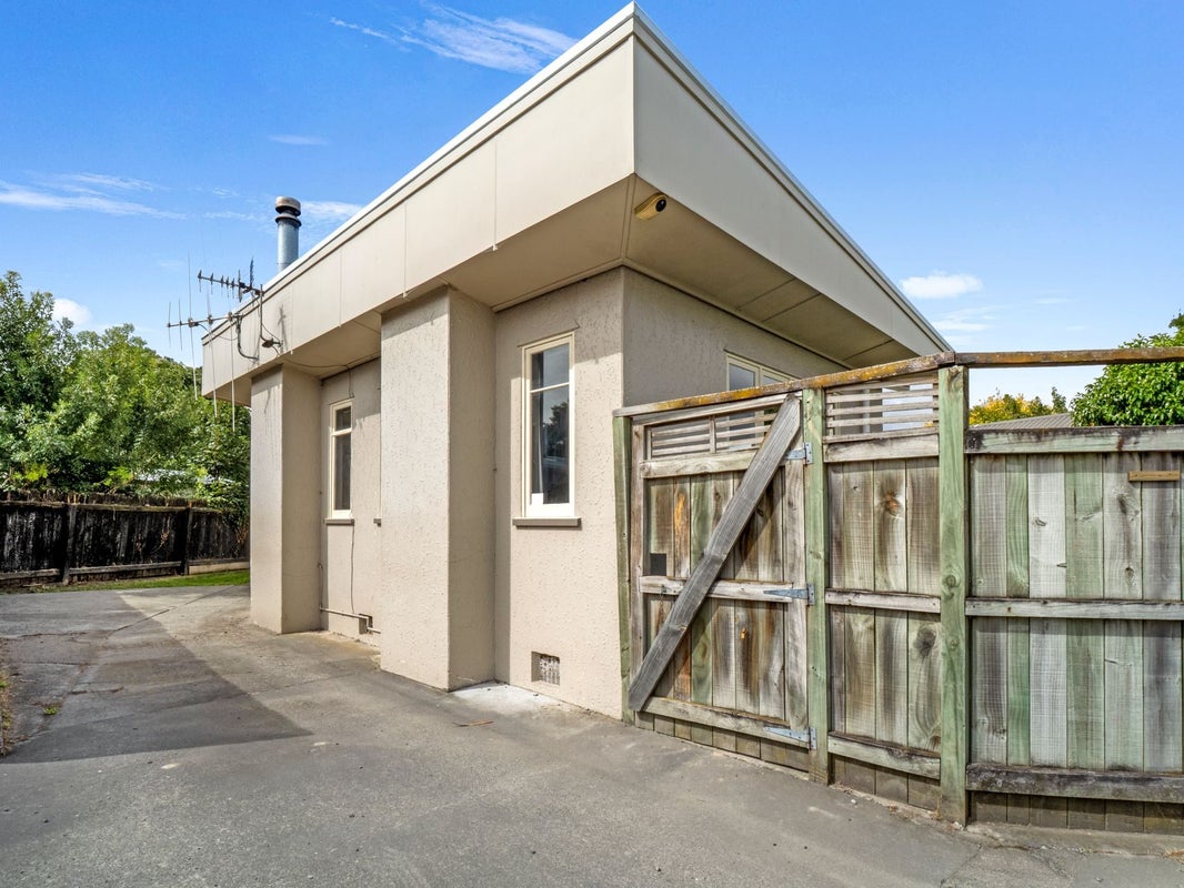 Palmerston North 3 bedroom - photo 9