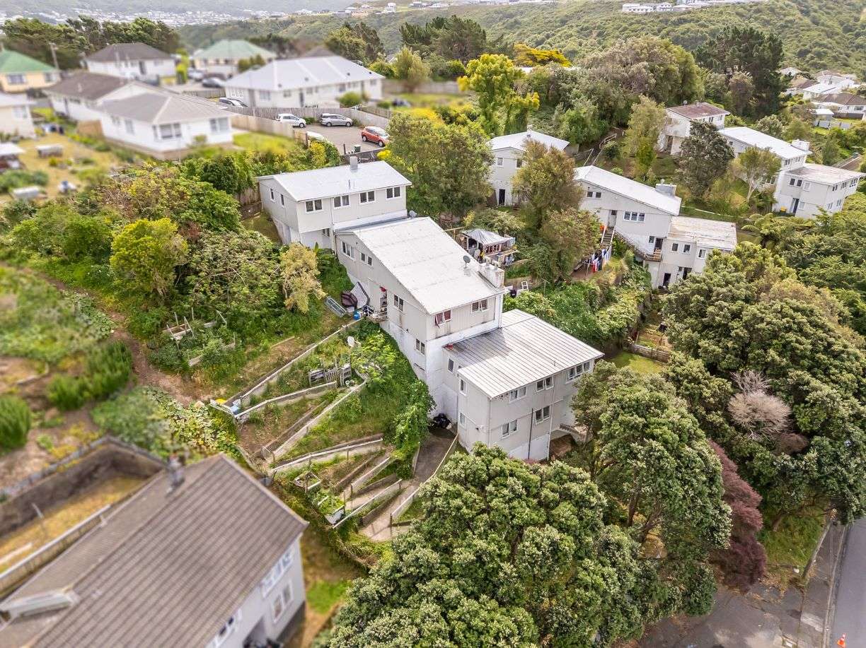 Wellington 9 properties - photo 19