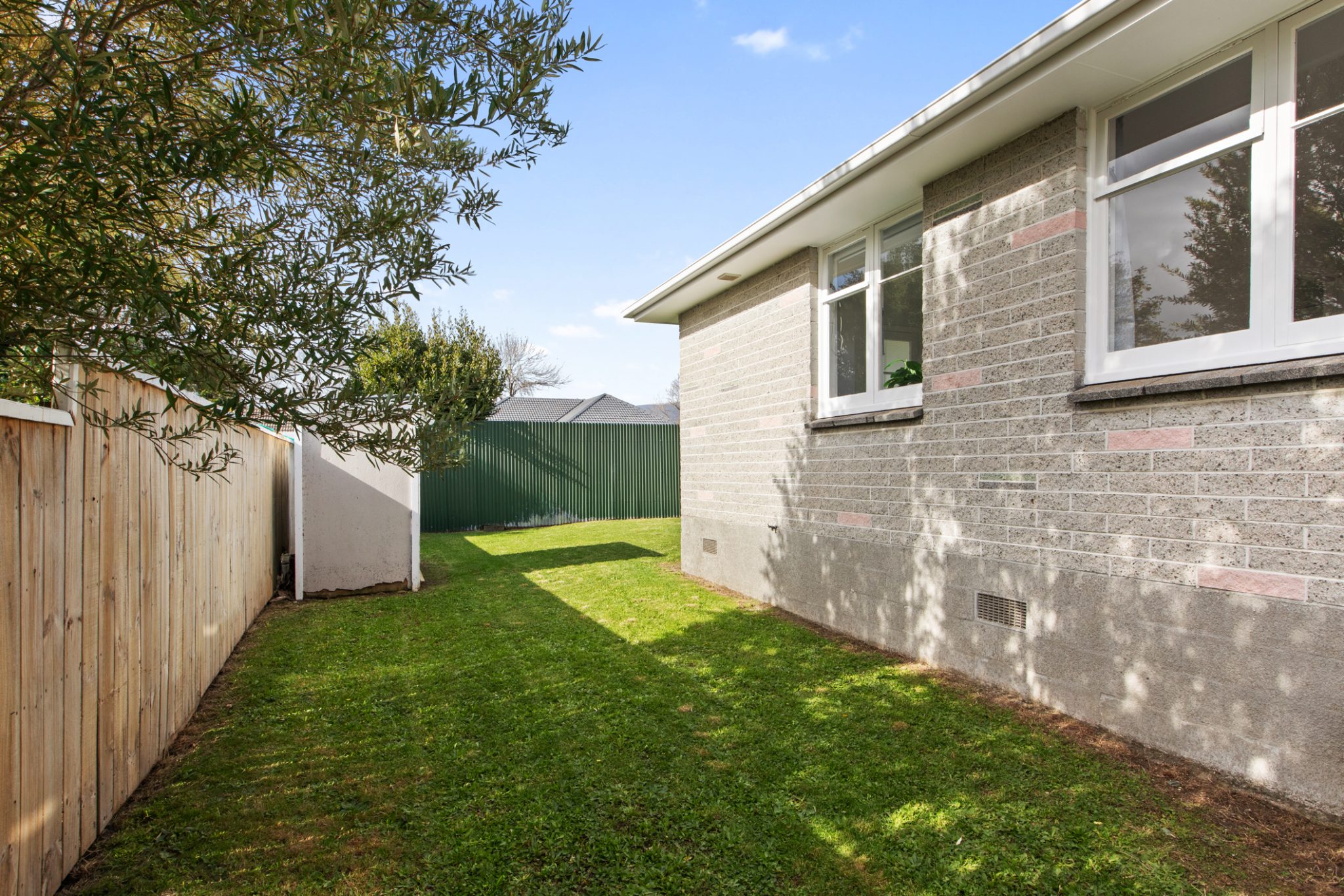 Wellington 2 x 2 bedroom units - photo 17