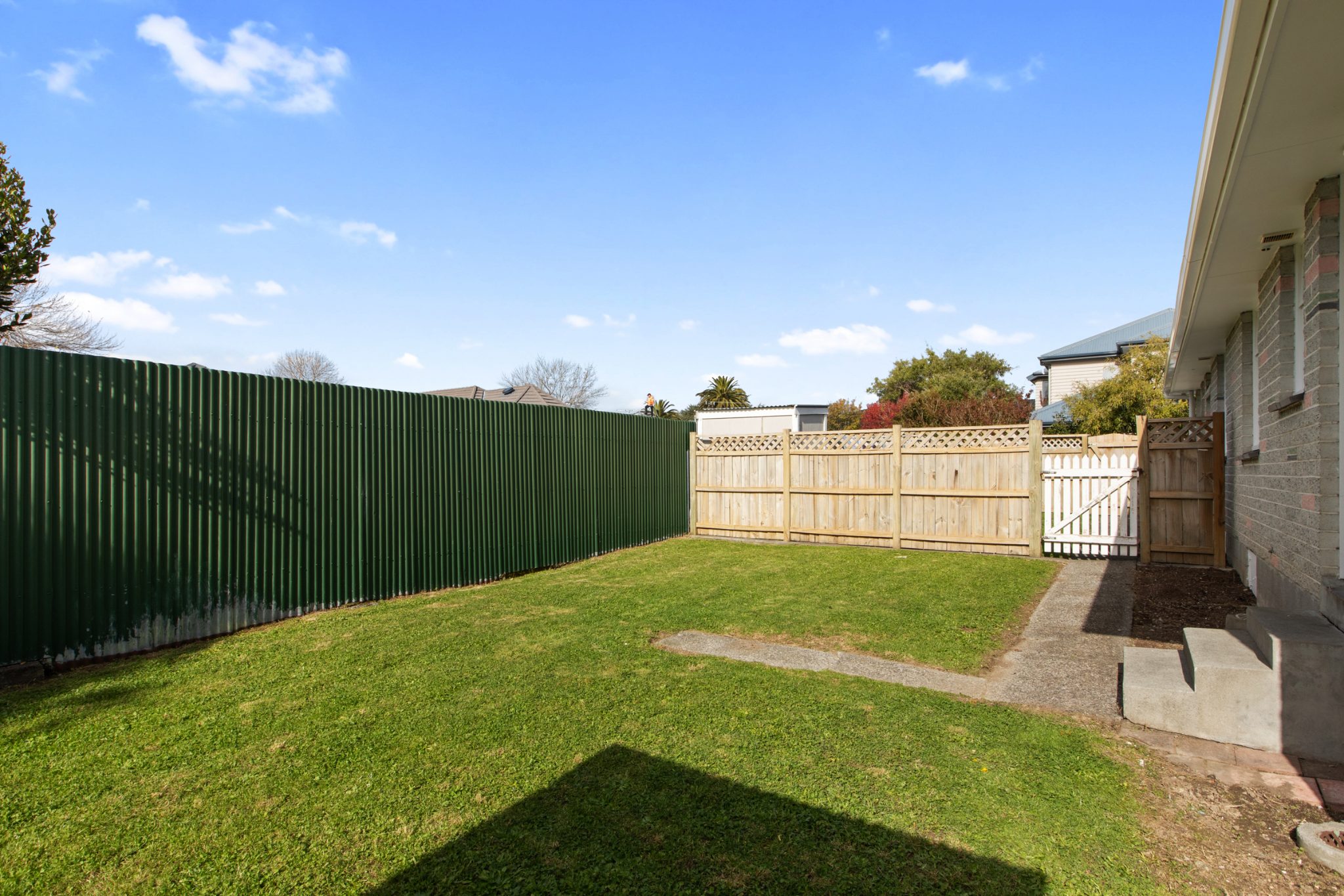 Wellington 2 x 2 bedroom units - photo 18