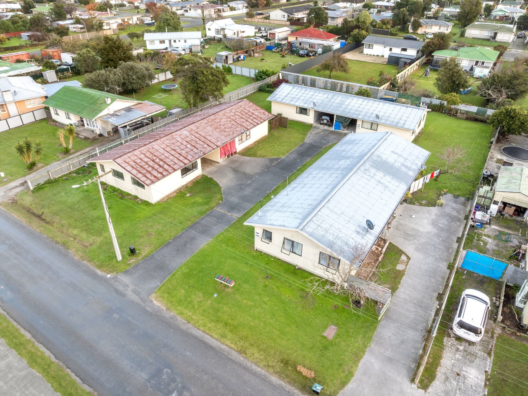 Hawkes Bay 6 units investment property