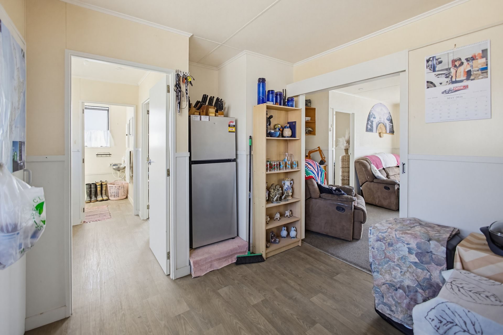 Hawkes Bay 6 units - photo 11