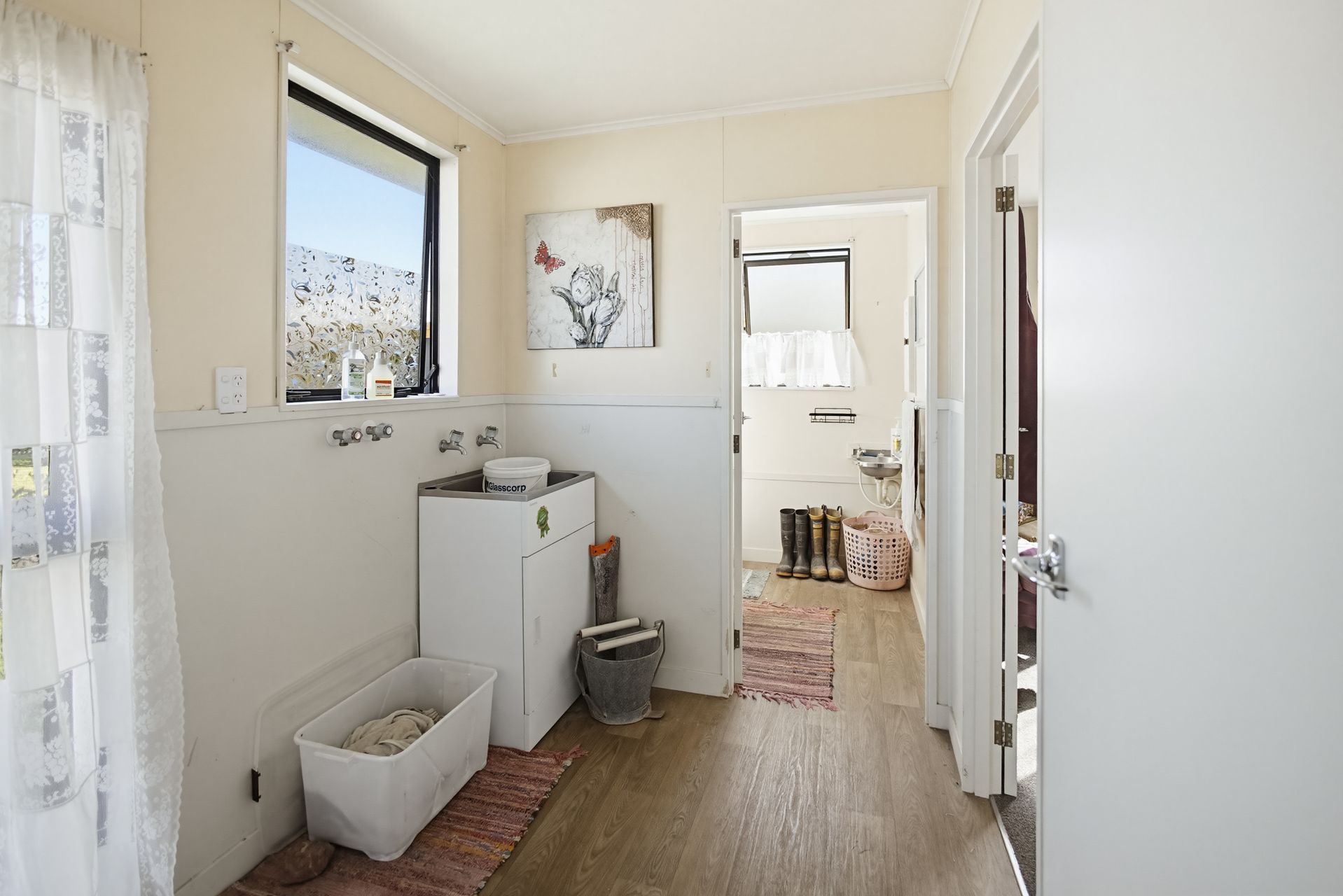 Hawkes Bay 6 units - photo 17
