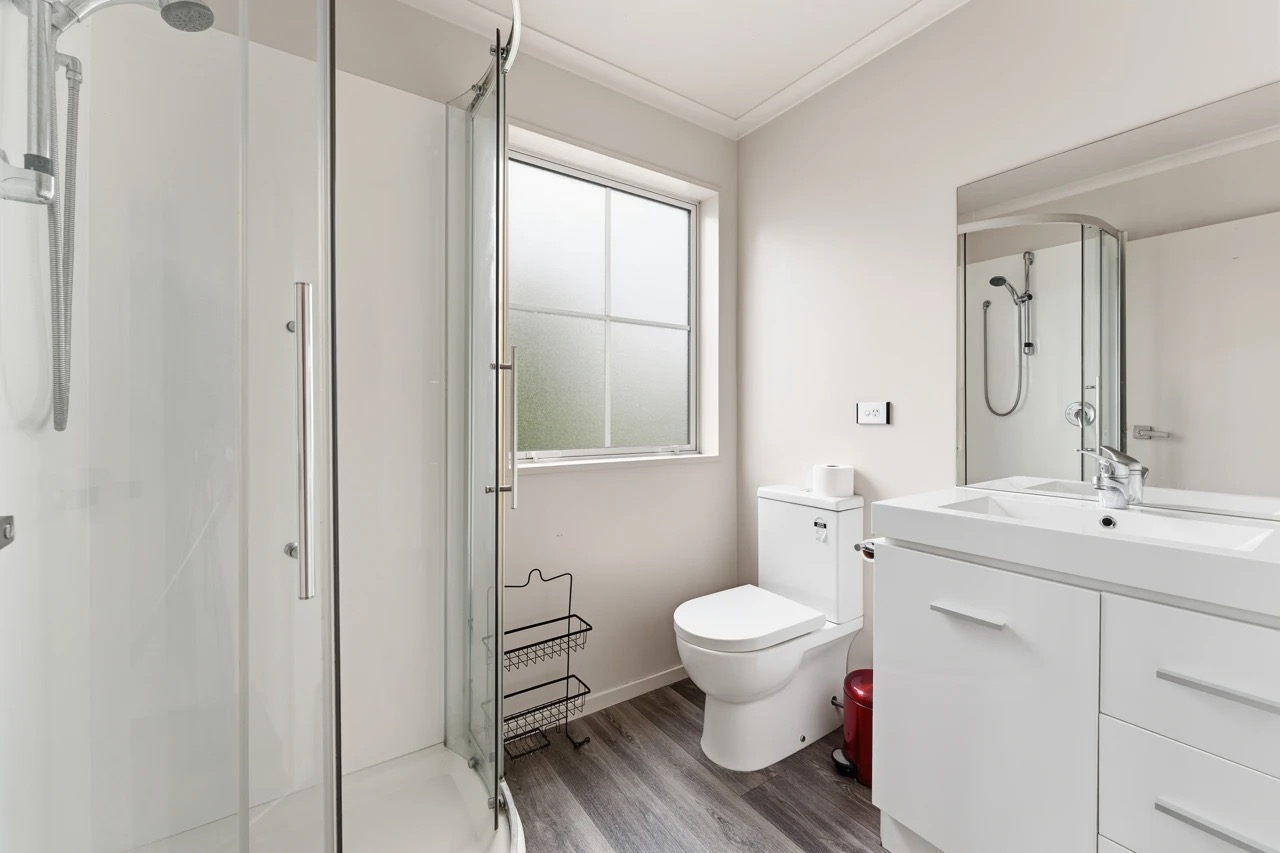 Dunedin 9 units - photo 12
