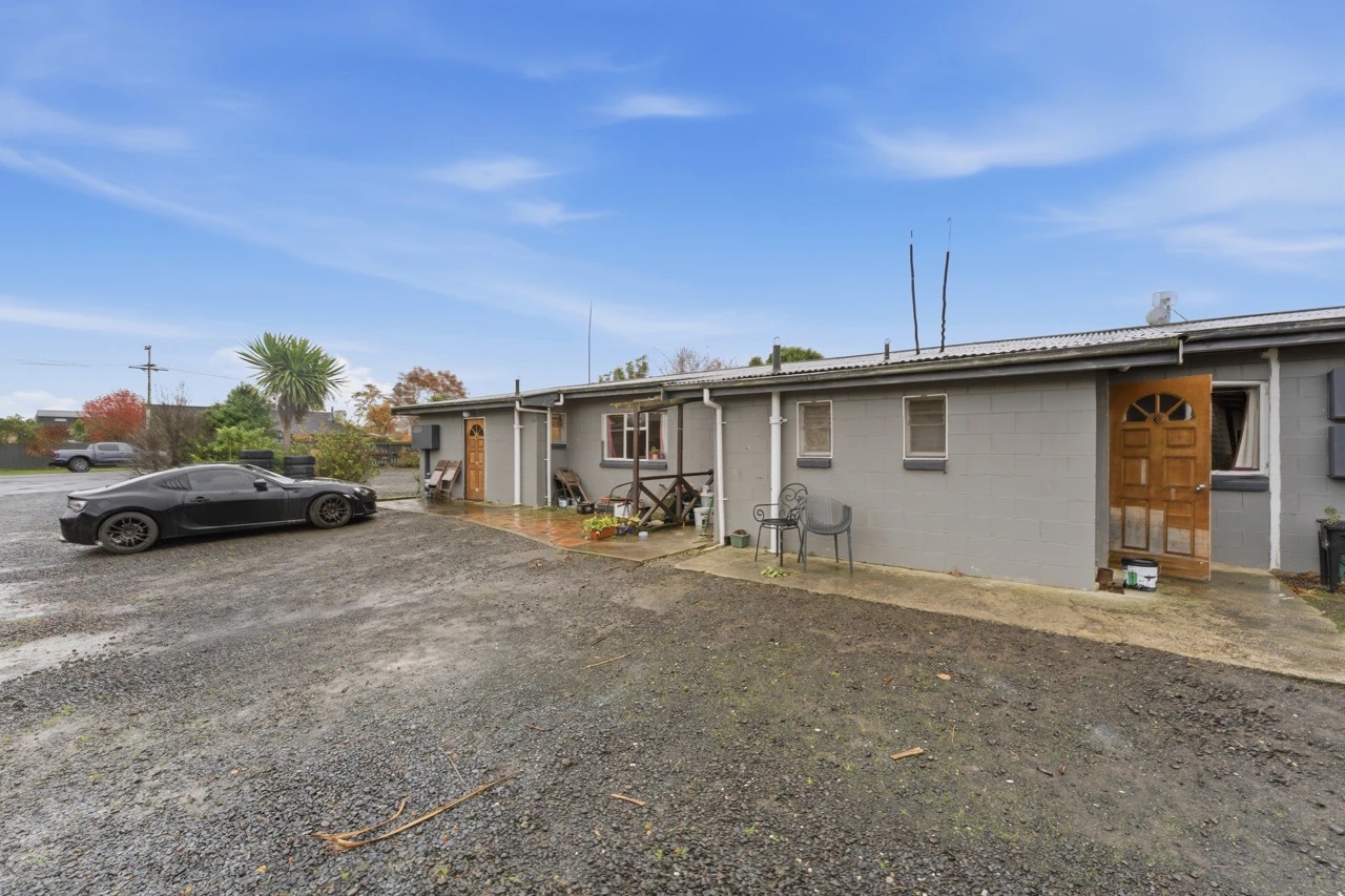Dunedin 9 units - photo 4