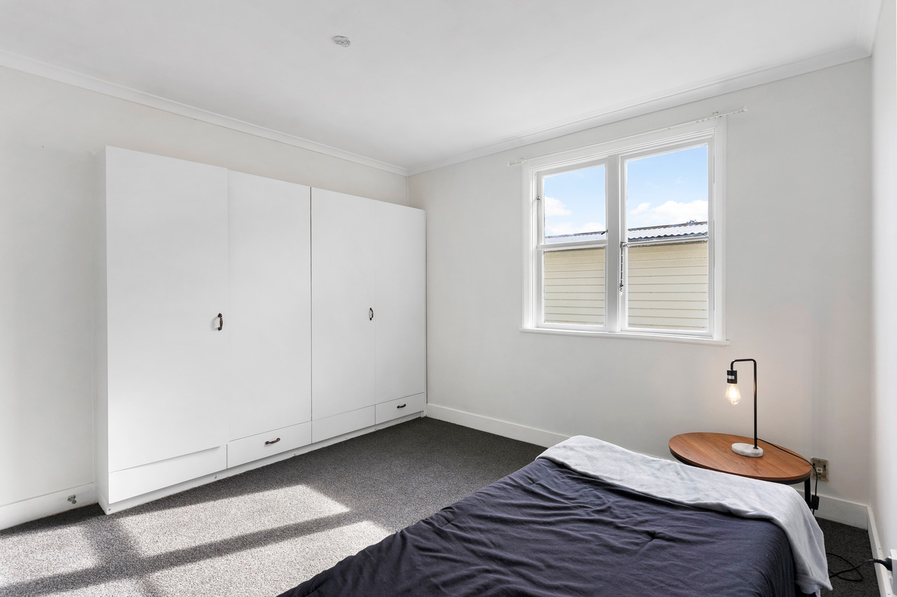Wellington 10 bedroom - photo 13