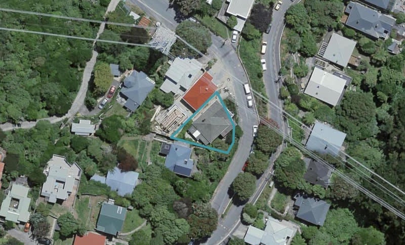 Wellington 5 + 1 bedroom multi-income