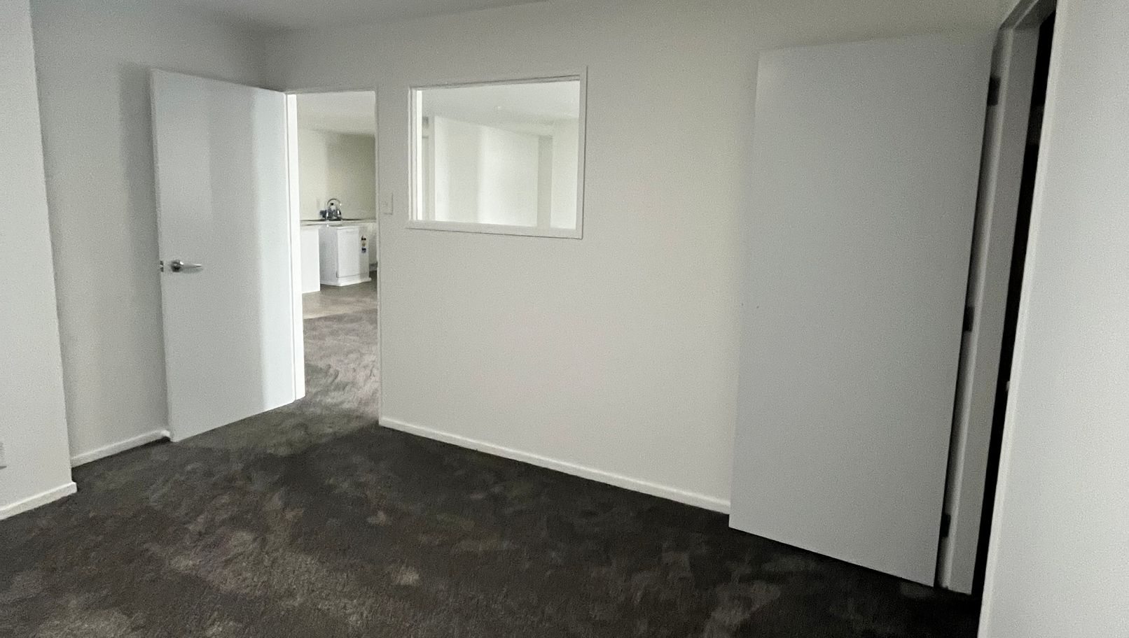 Wellington 3 bedroom + study - photo 10