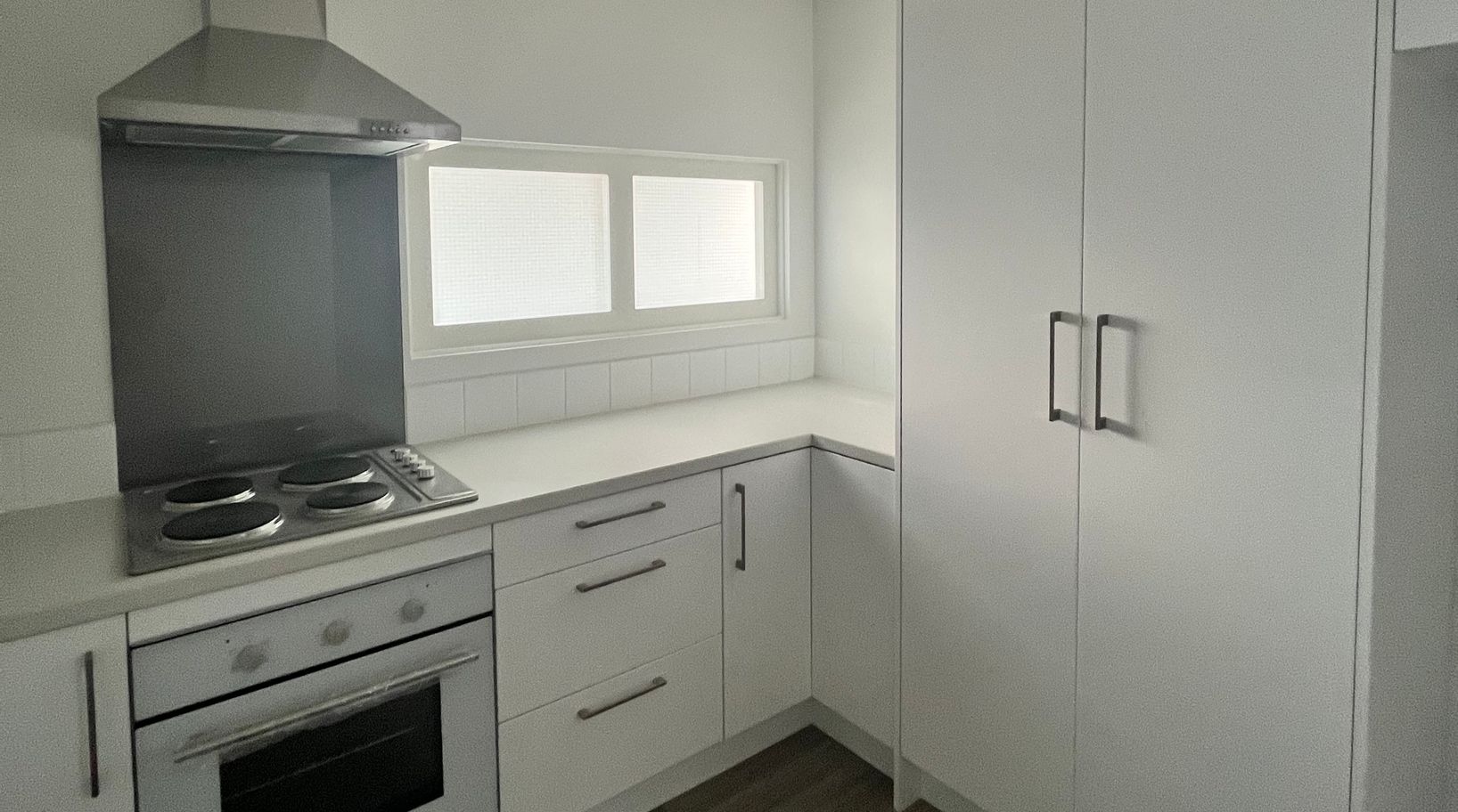 Wellington 3 bedroom + study - photo 7