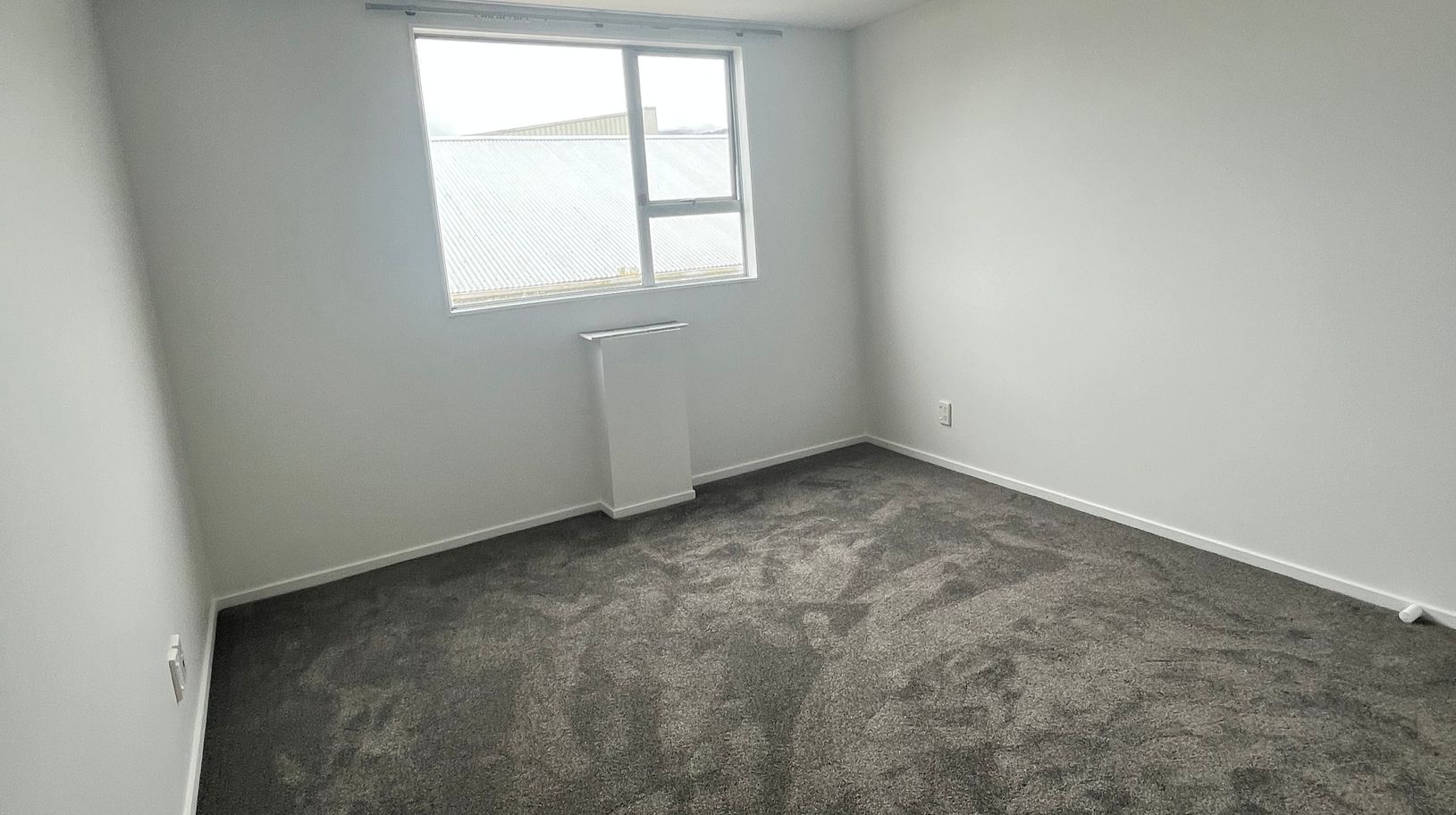 Wellington 3 bedroom + study - photo 8