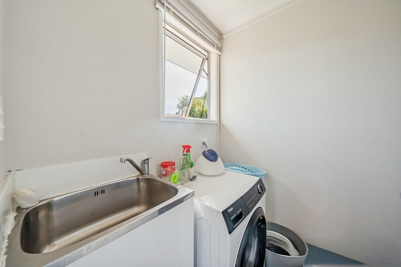 Wellington 3 bedroom - photo 15