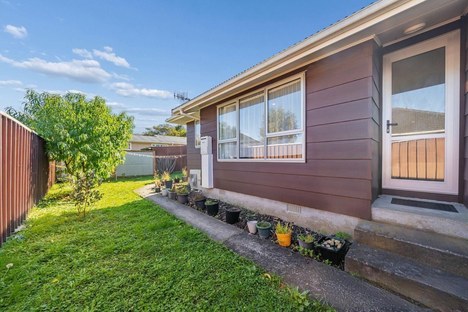Wellington 3 bedroom - photo 2
