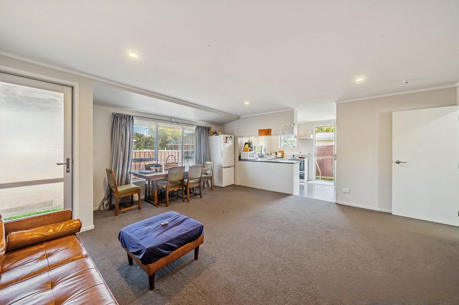 Wellington 3 bedroom - photo 6