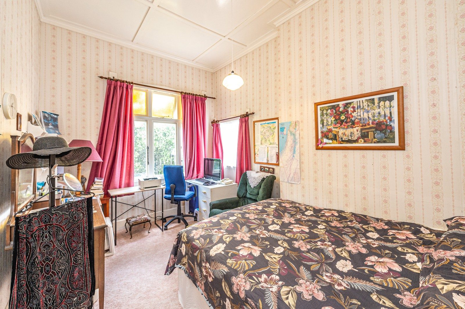 Whanganui 8 bedroom - photo 27